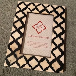 🛍5 for $20!🛍 mela 4” x 6” frame